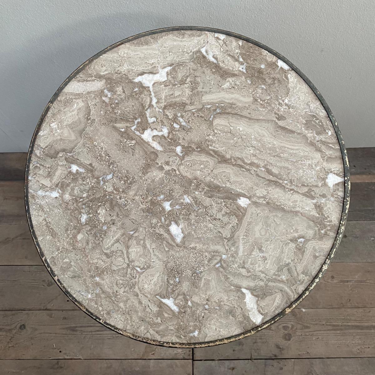 Bistro table or gueridon