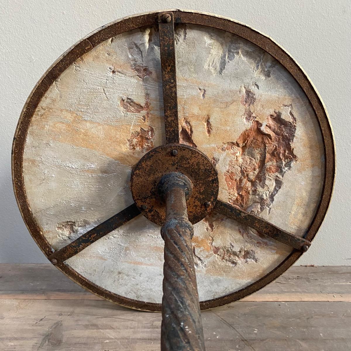 Bistro table or gueridon