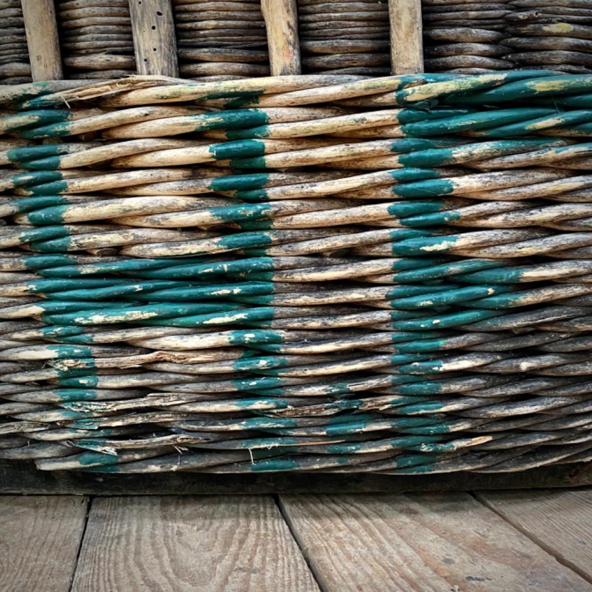 Champagne grape harvest baskets 