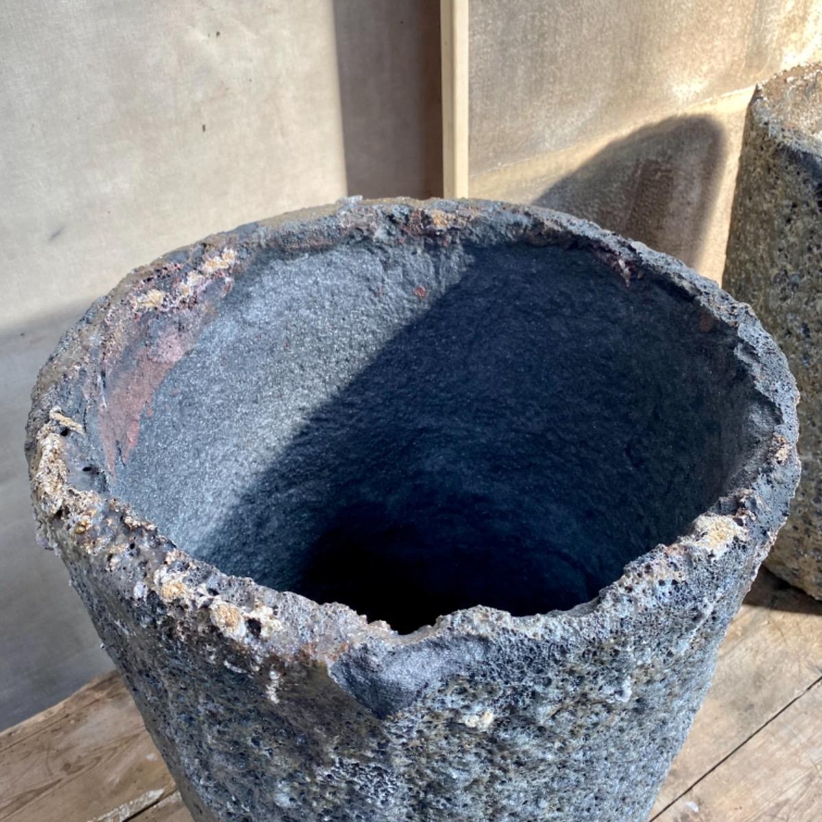 Foundry pots