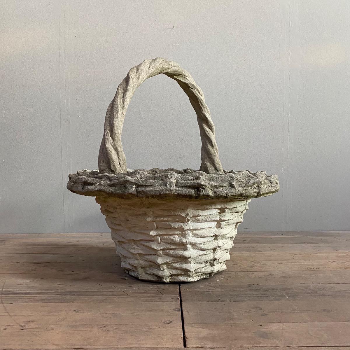 Garden concrete planter