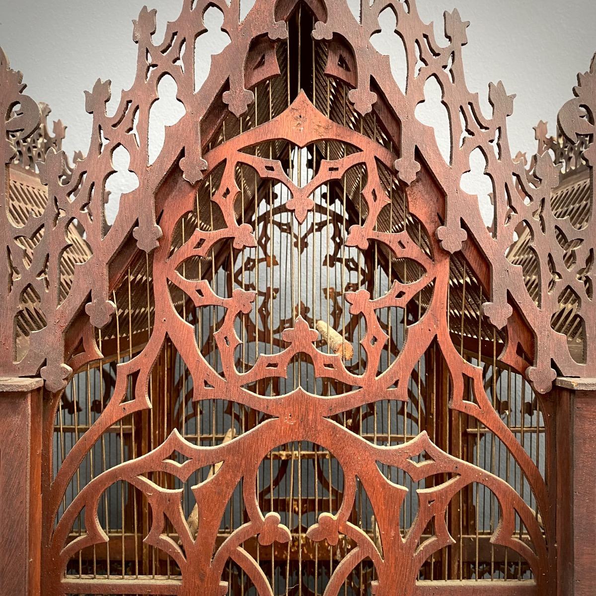 Large bird cage 