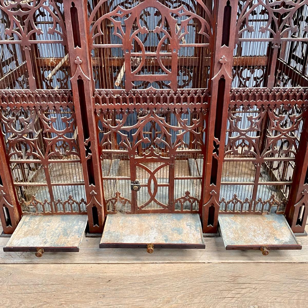 Large bird cage 