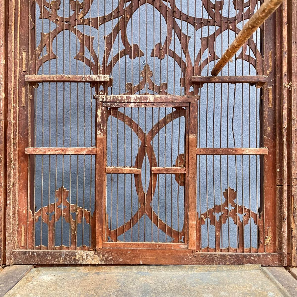 Large bird cage 