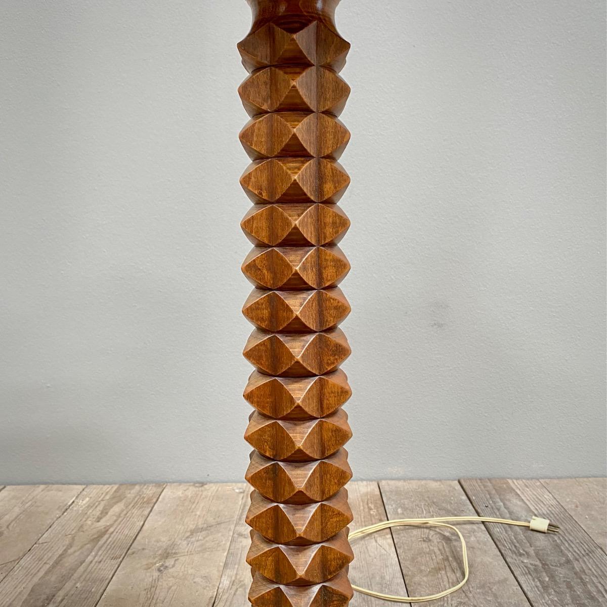 Modernist standing lamp