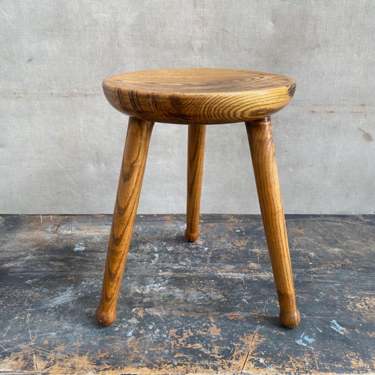 Modernist stool