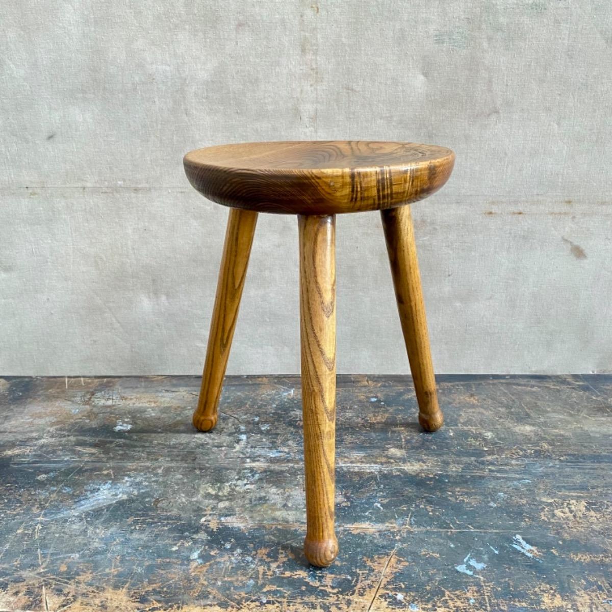 Modernist stool