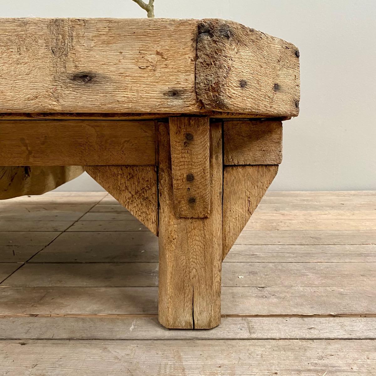 Primitive low table