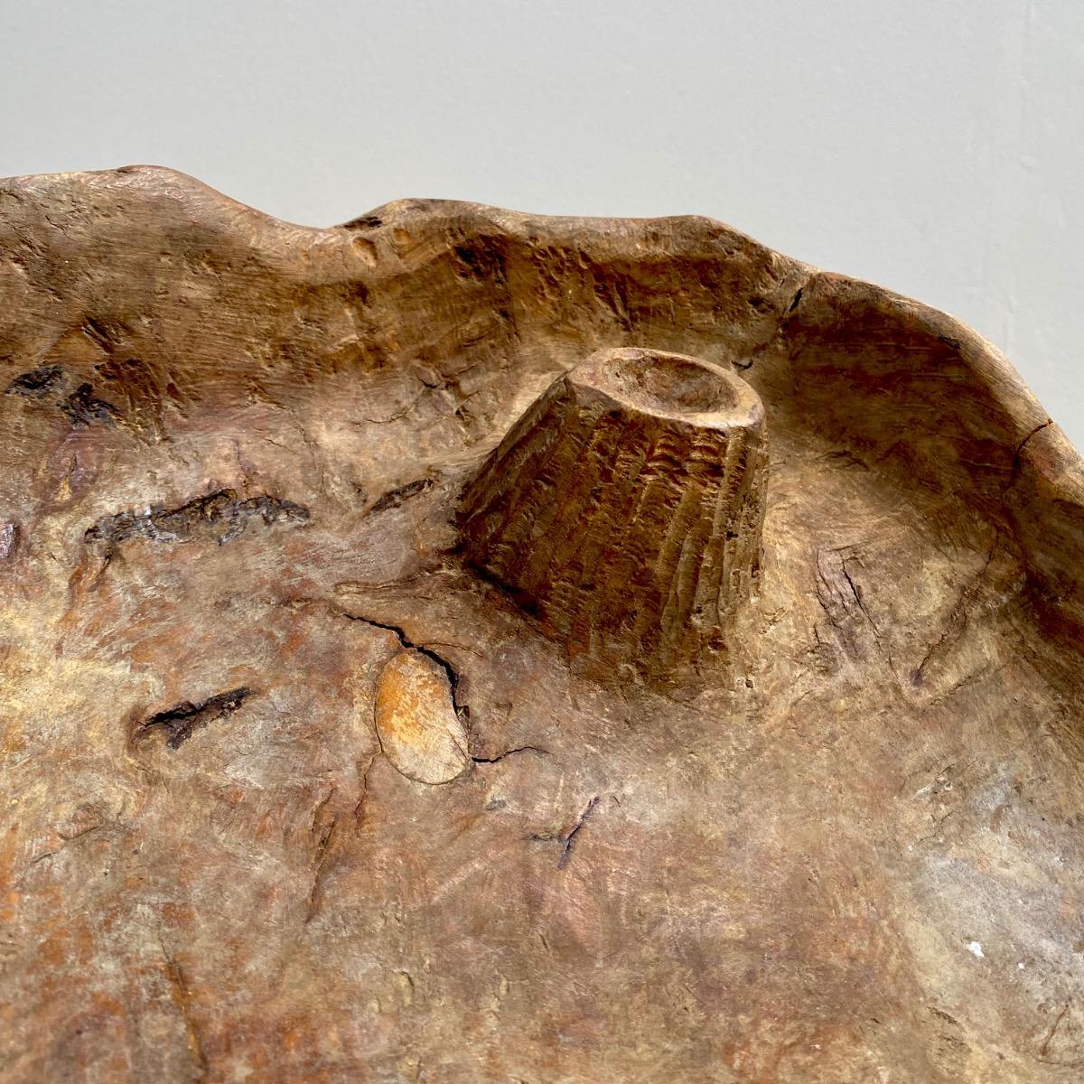 Primitive wooden bowl 