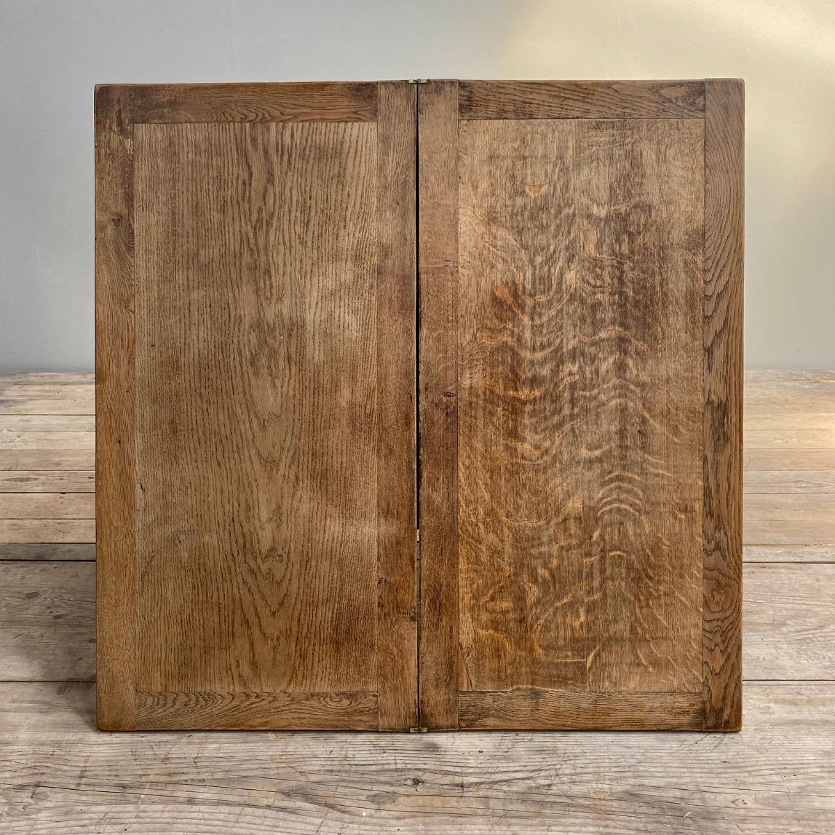 Spanish table