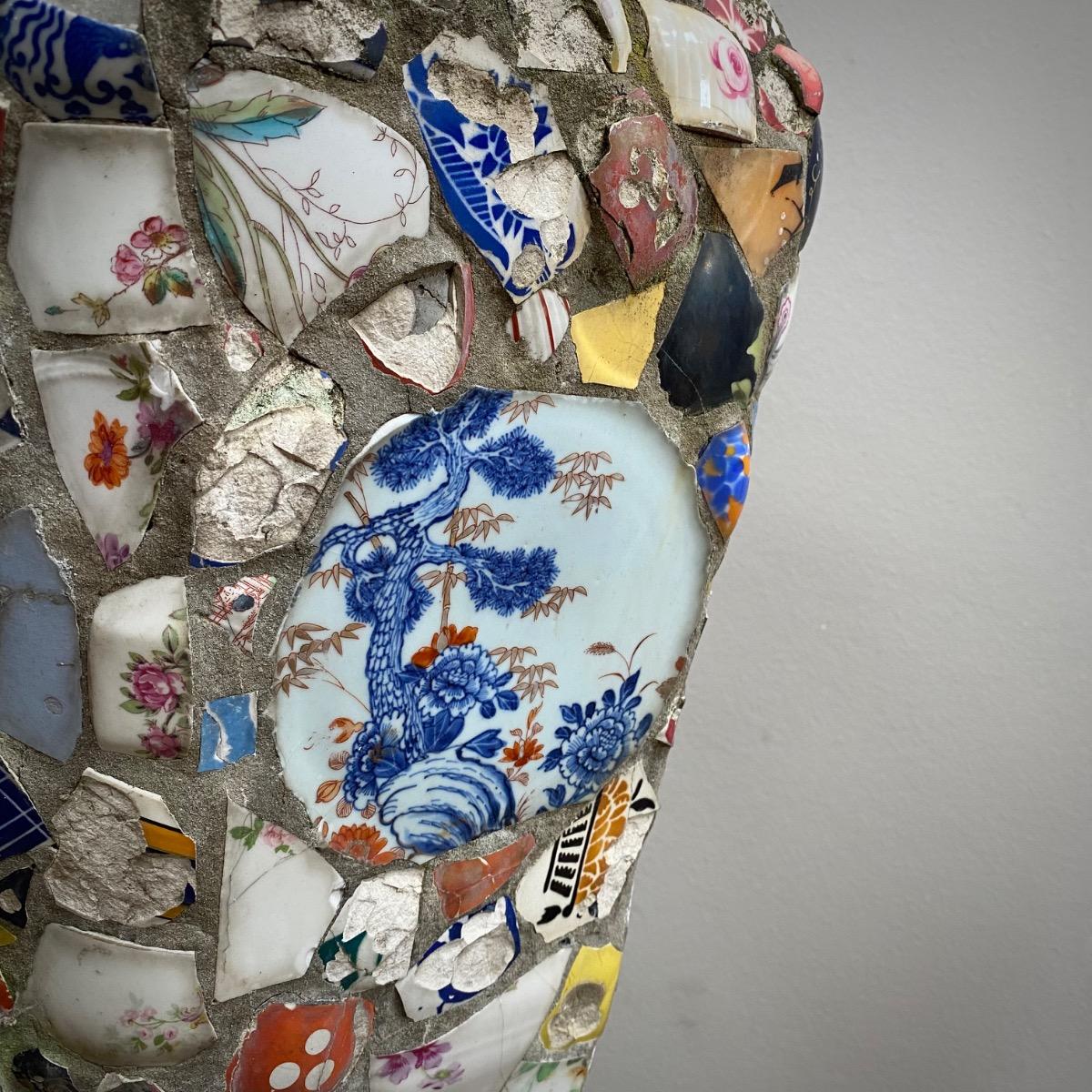 Trencadis garden vase