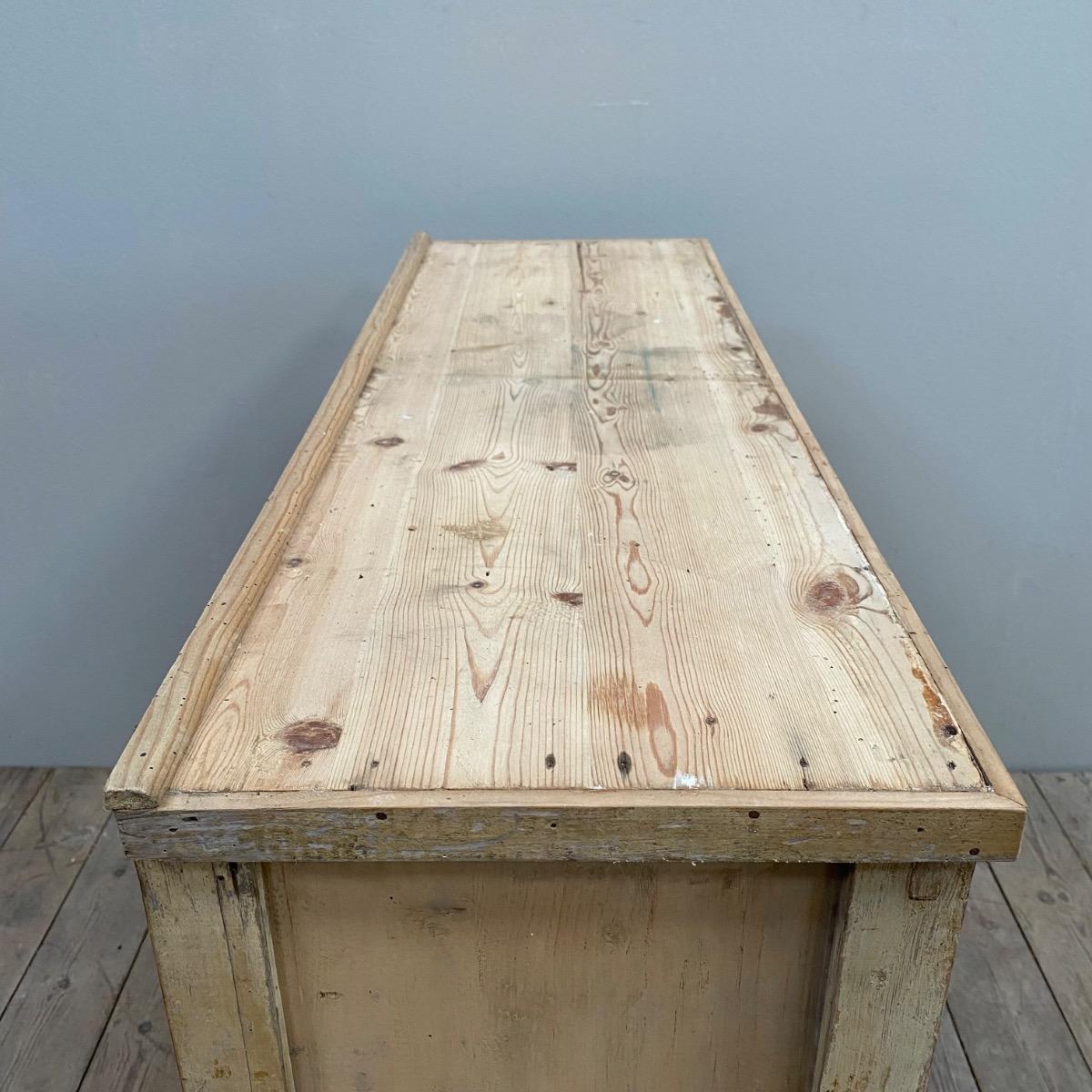 Workshop cabinet 